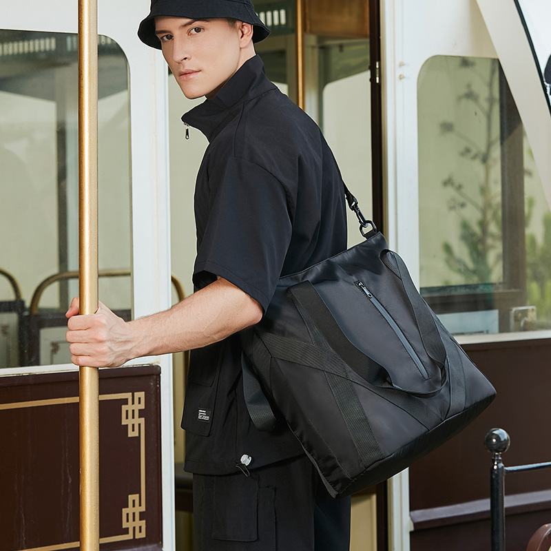 Short trip bag Men's carry-on bag Large capacity travel bag Sports fitness bag Crossbody bag Fashion brand