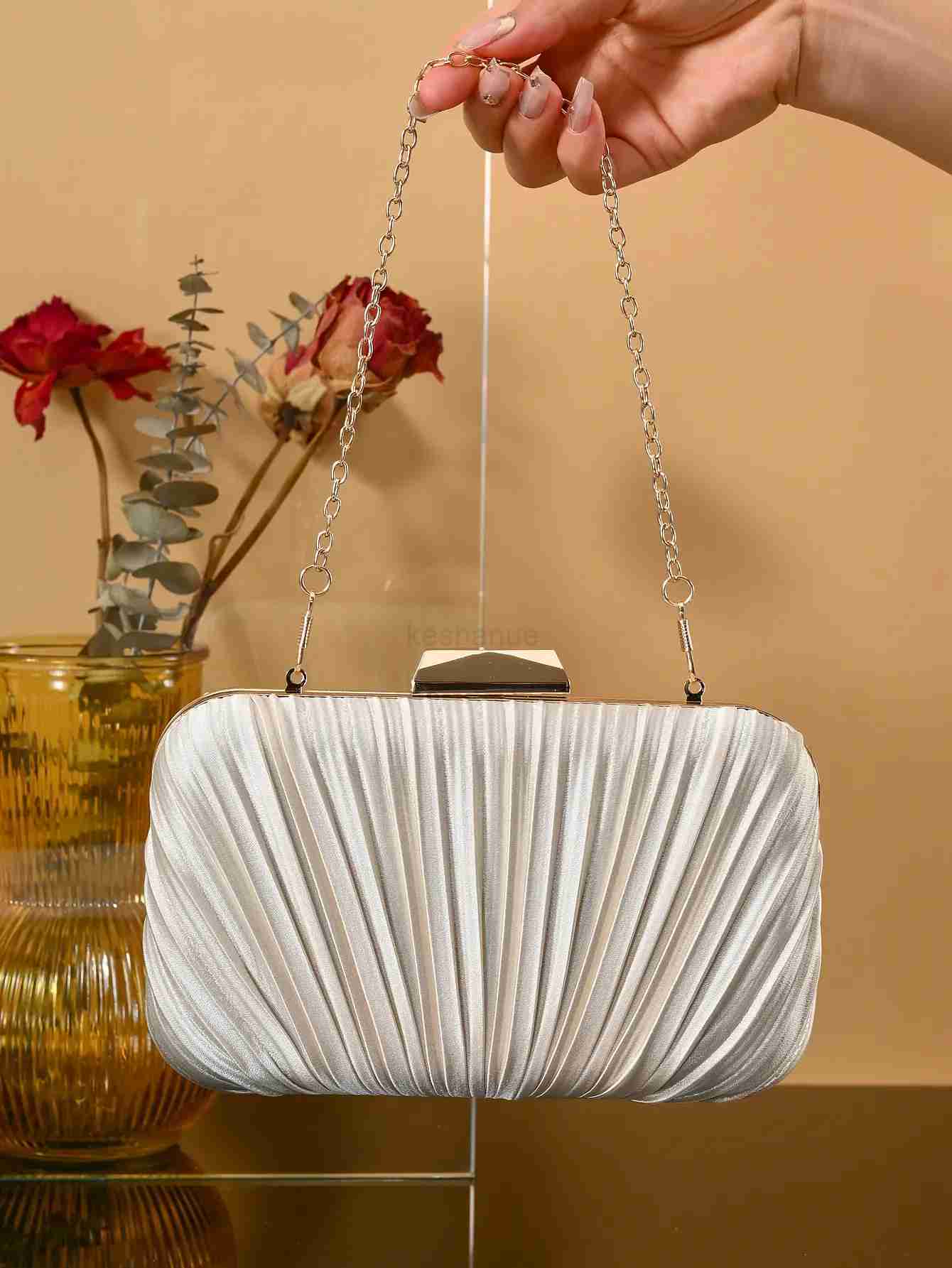 ladies party wrinkle clutch bag Metal chain shoulder bag dress hand bag champagne evening wedding party bags for womenXJ240730