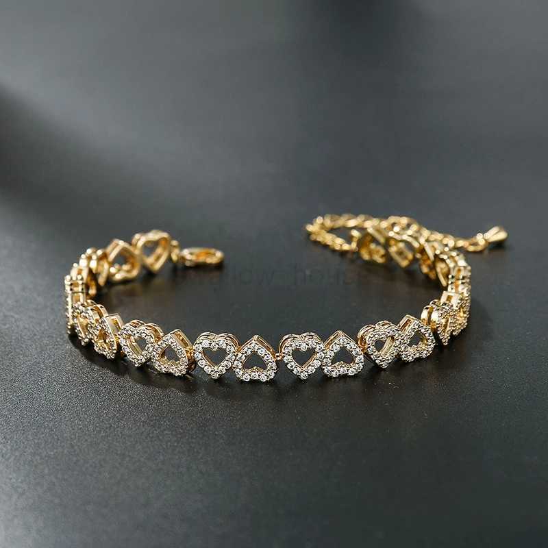 WEIMANJINGDIAN brand gold or silver colored galvanized shiny cubic zirconia heart-shaped bracelet suitable for female girls mothers as a giftW240730