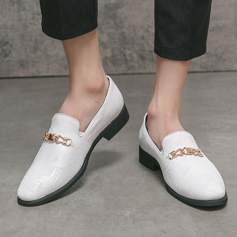Mens White Casual Loafers Driving Moccasin Fashion Male Comfortable Business Formal Spring Leather Men Lazy Metal Dress Shoes c2e4