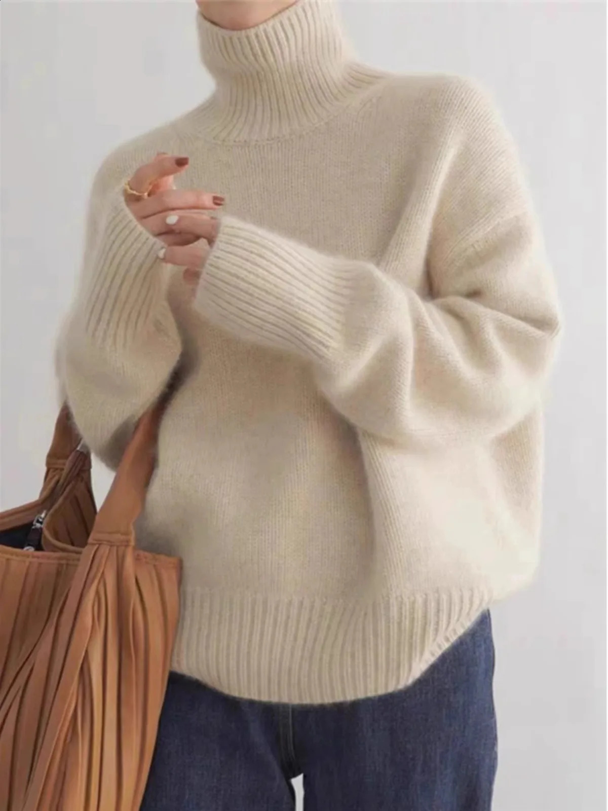 Autumn and Winter Thick Cashmere Sweater Women High Neck Pullover Warm Loose Knitted Base Jacket Tops 240730