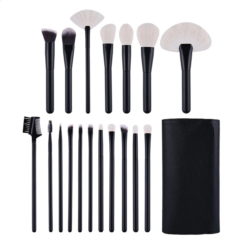 18 PCS Animal Goat Hair Makeup Brushes Set Wood Handle Makeup For Women Korean Cosmetics Eyeshadow Complete Kit 240729