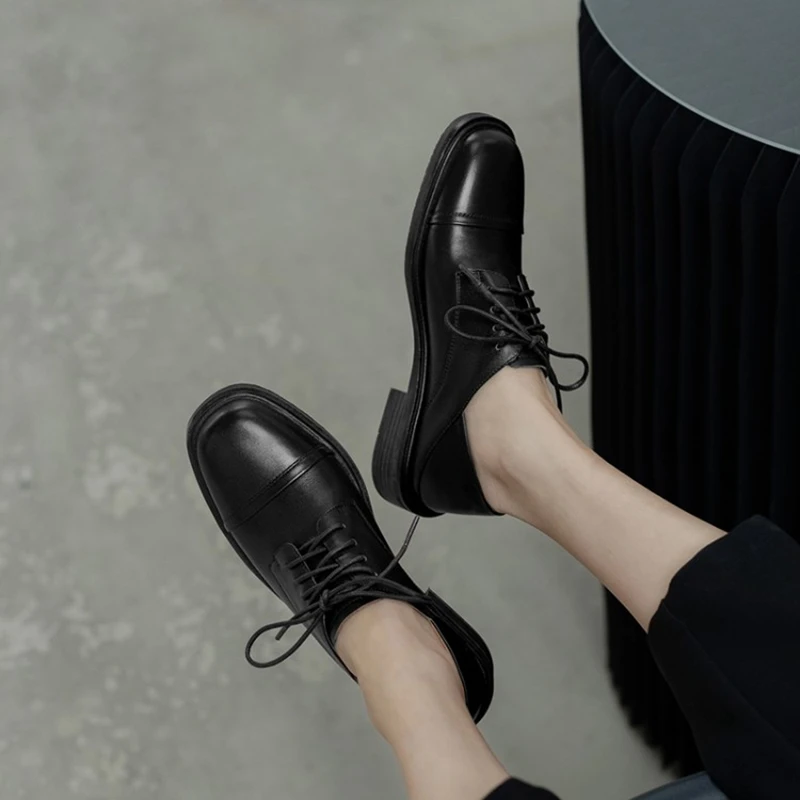HOT SALE Spring/Autumn Women Loafers Genuine Leather Shoes for Women Round Toe Low Heel Women Pumps Casual Lace-up Oxford Shoes
