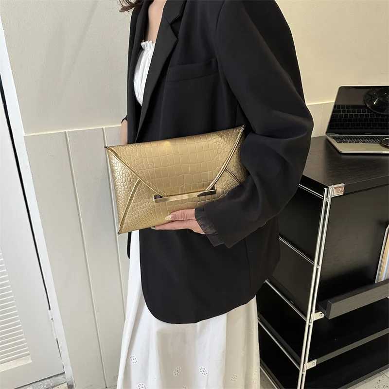 Fashion Stone Patten Womens Clutch Bag PU Leather Envelope Bag Ladies Party Banquet Evening Bag Purse Elegant Wedding HandbagsXJ240730