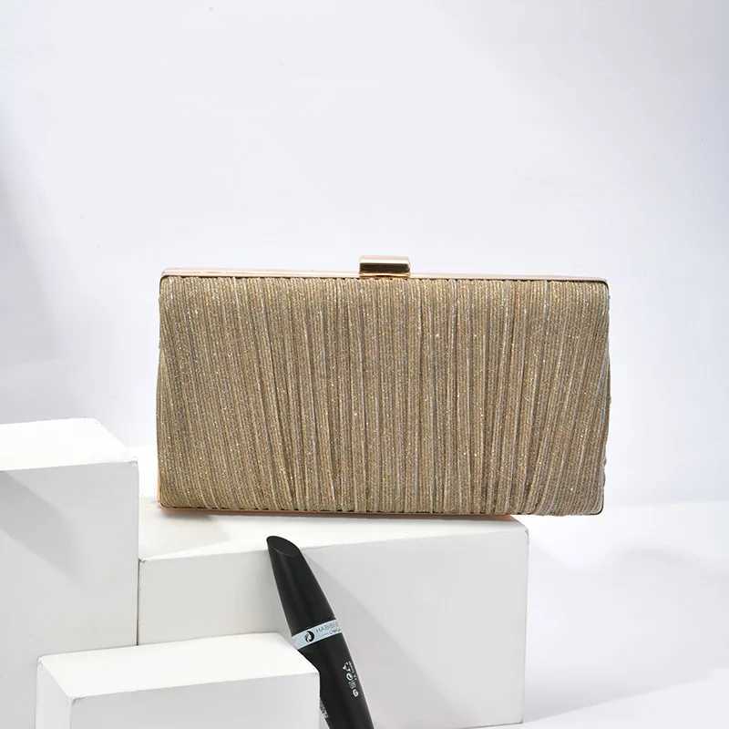 Simple Tote Pleated shiny luxury Dinner Bag Deluxe Evening Bag Womens clutch bagXJ240730