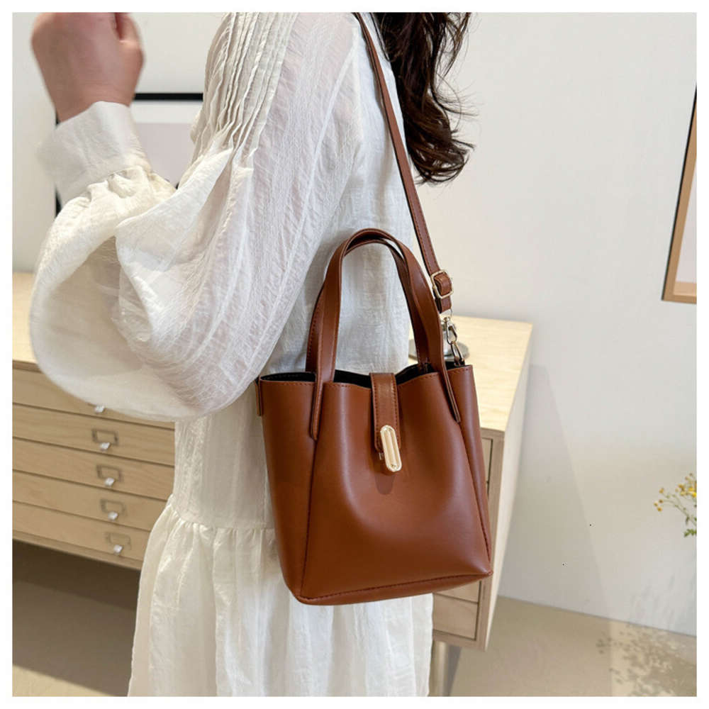 2024s New 3 2024 Women Single Crossbody Bag Shoulder bag Fashion Stylish Versatile Classic design Natural Minimalist style Free shipping