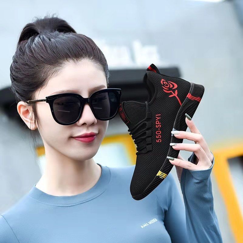 2025 NEW Style New Women s Vulcanized Female Casual Air Mesh Sneakers Comfort Lace up Hiking Shoes All match Women Footwear Sapatos b d