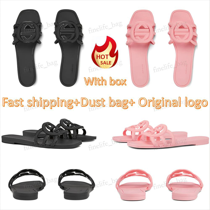 Designers Sandals Slippers Interlocking Women Hollow Fashion New Color Low Heeled Sandals Summer Lovely Daily Wear Travel Anti-slip Beach Shockproof Slides