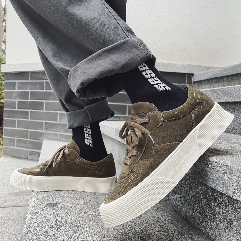 2025 NEW Skateboard New Footwear Trendy Canvas Casual Men Sneakers Breathable Flats Platform Man Vulcanized Shoes atillas Hombre f