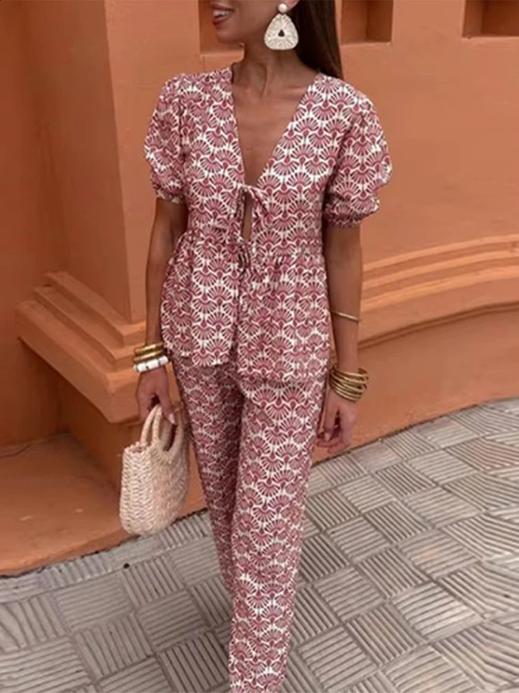 Printed lace shirt and pants 2piece set for women elegant casual Vneck top wide leg mens 2024 womens puff short sleeved 240729