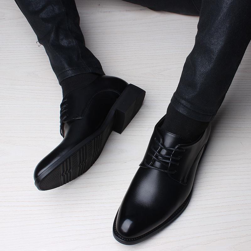 Fashion Slip On Men Dress Shoes Men Oxfords Fashion Business Dress Men Shoes 2020 New Classic Leather Men'S Suits Shoes