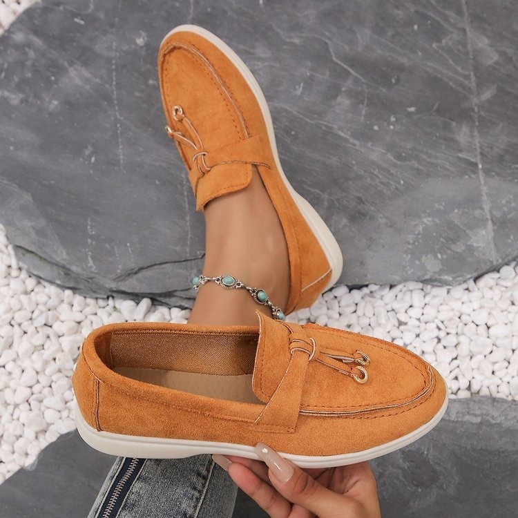 Women Loafers Slip on Ladies Flats Brand High Quality Spring Autumn Casual Flat Shoes Leather Cashmere Single Shoes Plus Size 42