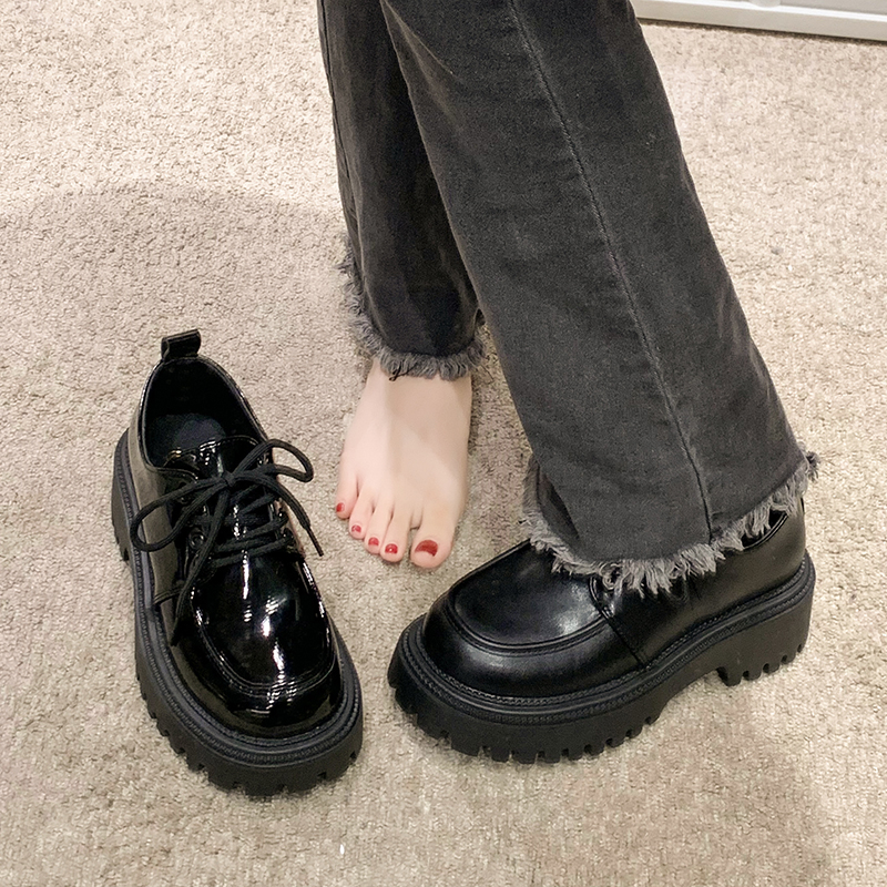 Rimocy Platform Oxfords: Non-Slip Lace-Up Flats in Patent Leather