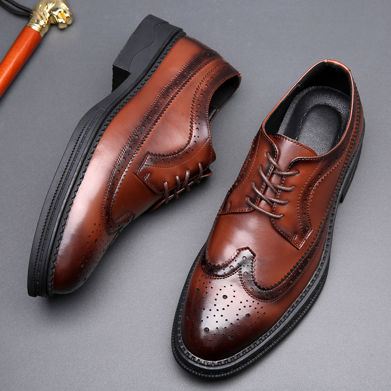 2025 new Fashion Brown Mens Dress Designer Italian Leather Casual Business Oxford Brogues Shoes For Men Moccasin