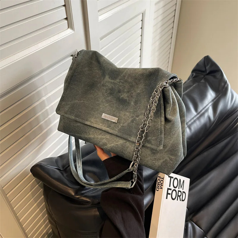 Ladies Fashion Retro Large Capacity Shoulder Bag Fashion Chain Handbag Simple Crossbody PU Material 240821