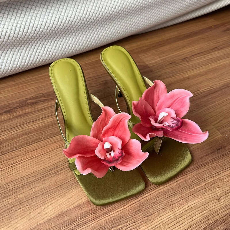 New Slim Heel Satin Clip On Wearing Thai Niche Flower Half Drag Sandals High Heels For Women Size