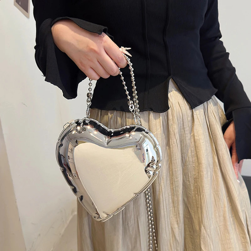 Heart Cute Shiny Gold Love Shape Shoulder Bags For Women Metal Material Fashion Crossbody Messenger Bag Party Purse 240730 afa6 4