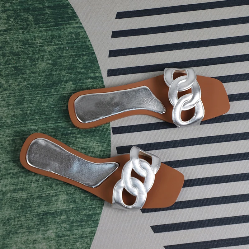 Summer Slippers Women Luxury Brand Shoes Flat Heels Outside Leisure Beach Slides for Ladies Breathable Hollow Woman Flip Flops