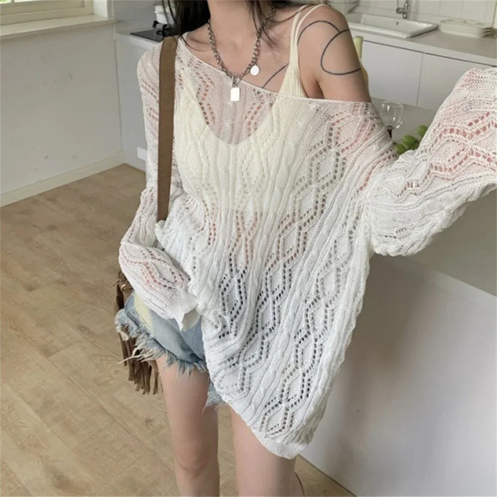 girl hole lazy style full sleeve skydiving top with sexy womens casual streetwear and sweater pullout 240812