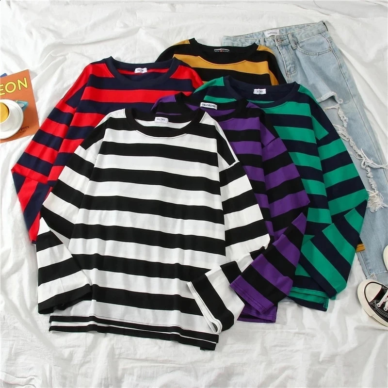 Black Stripe Harajuku Streetwear Aesthetic Korean Vintage Women and Men Casual Long Sleeve TShirt Y2k Clothes Gothic Top 240729