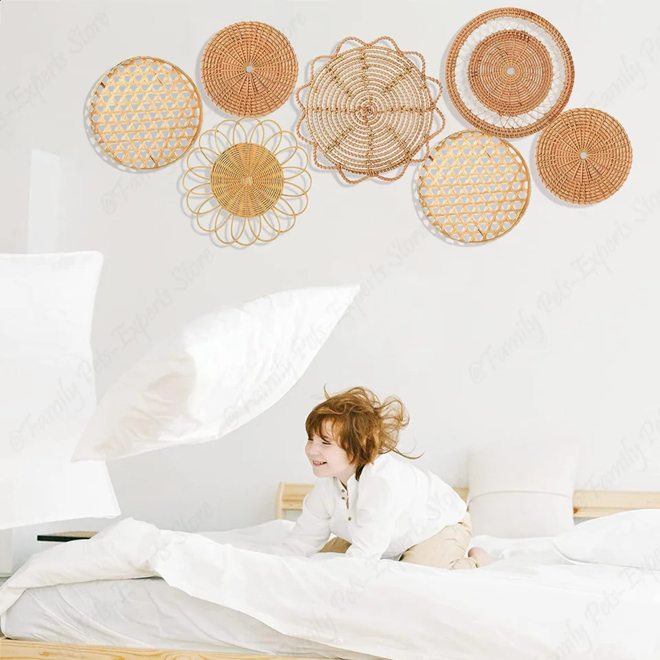 7Pcs Boho Rattan Wall Decor Hanging Woven Baskets Decor Bohemian Home Decor Handmade Wicker Wall Decor for Bedroom Farmhouse 240730