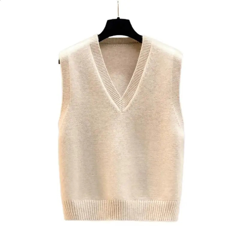 Knitted Tank Top Coat Spring and Autumn Kam Shoulder Womens Sweater Korean Vneck Loose AutumnWinter Vest for Outwear 240730