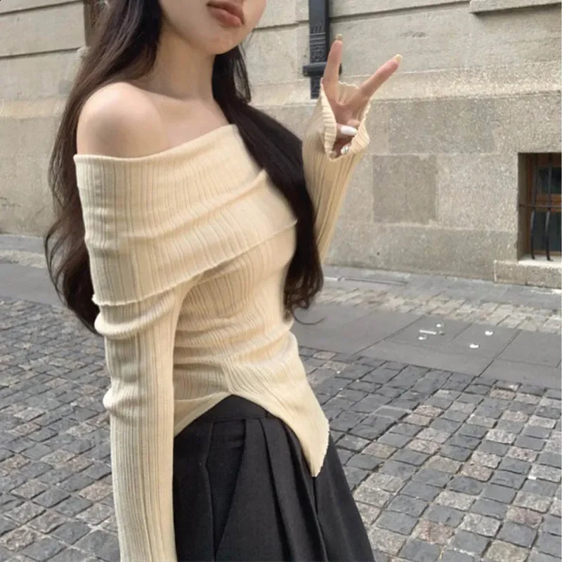 Womens Autumn Split Irregular Shoulder Black Long Sleeve Underwear Knitted Sweater 240812