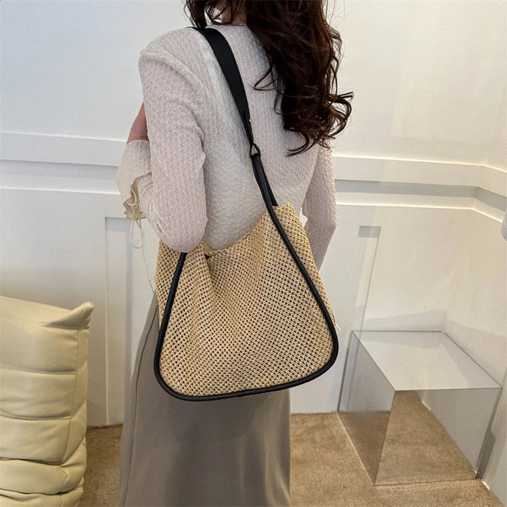 Large capacity womens handbag PU leather shoulder bag hollow composite solid color beach with wallet 240926