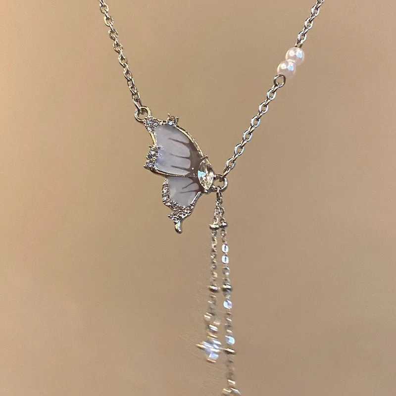 Fashion butterfly tassel zircon pendant necklace womens crystal chain necklace punk party jewelry butterfly necklace W241230