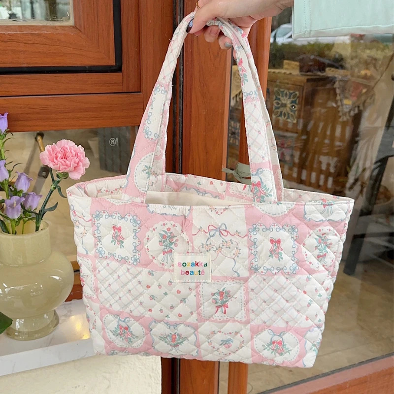 Cartoon Print Womens Shoulder Bag Large Capacity Ladies Tote Handbags Soft Quilted Female Travel Shopping Bags Girls Book Bag 240731