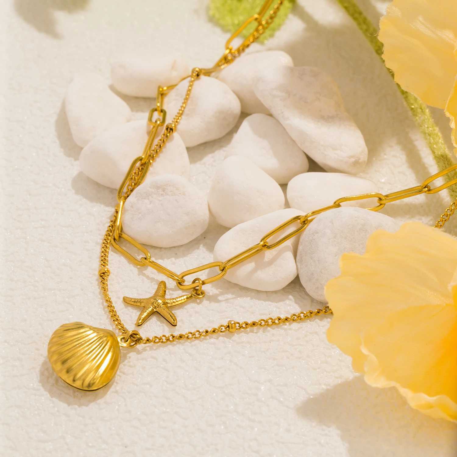 UHBINYCA Double Layered Chain Necklace for Women Summer Beach Seashell Starfish Pendant Stainless Steel Waterproof Jewelry W250616