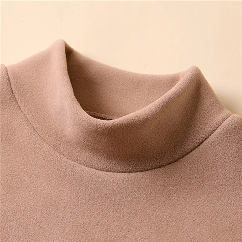 Winter Half High Collar Sweater Velvet Padded Bottom Shirt Women Thicken Long Sleeved TShirt Versatile Warm Cotton Jumper 240730