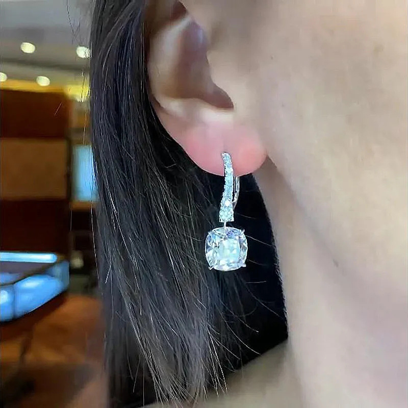 2024 Women's Fashion Dangle Earrings Elegant Luxury Jewelry 925 Sterling Silver Cushion Shape 5A Cubic Zircon CZ Diamond Party Niche OL Women Dro
