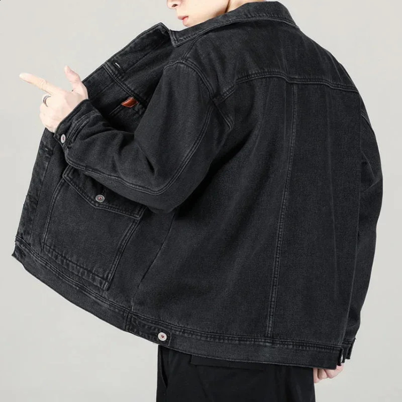 Denim Jackets Man Wool with Sheep Jeans Coat Overcoat Black Wide Shoulders Padded Warm Padding for Men Loose Big Size L Y2k Rock 240816