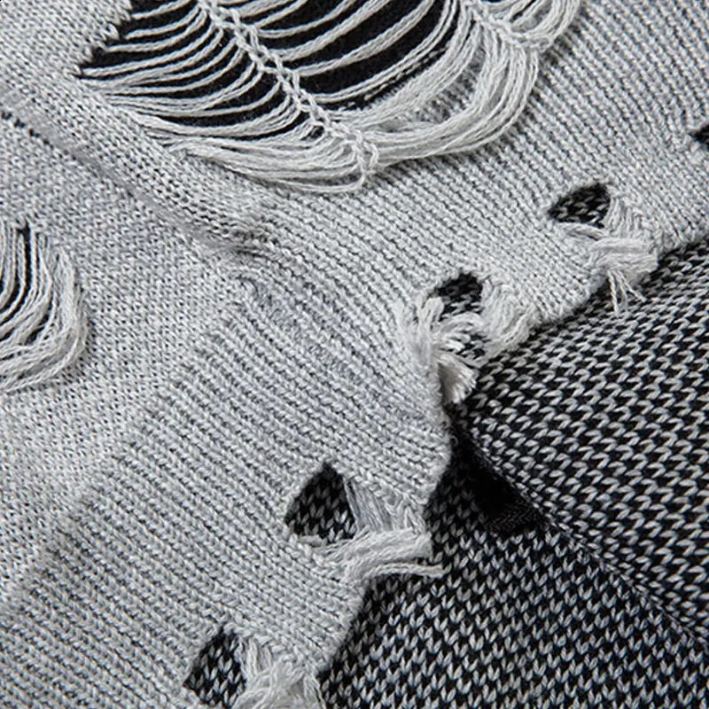 Vintage Oversized Sweater Y2K Grunge Knitted Ripped Hole Sweaters with Chain Hip Hop Punk Gothic Loose Zipper Jumpers Streetwear 240731