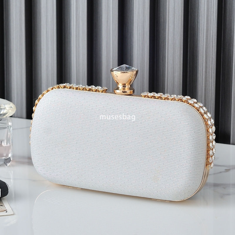 Europe and the United States dinner bag new evening bag cross-border niche design high-grade crossbody with diamond hand hold bill of lading shoulder 