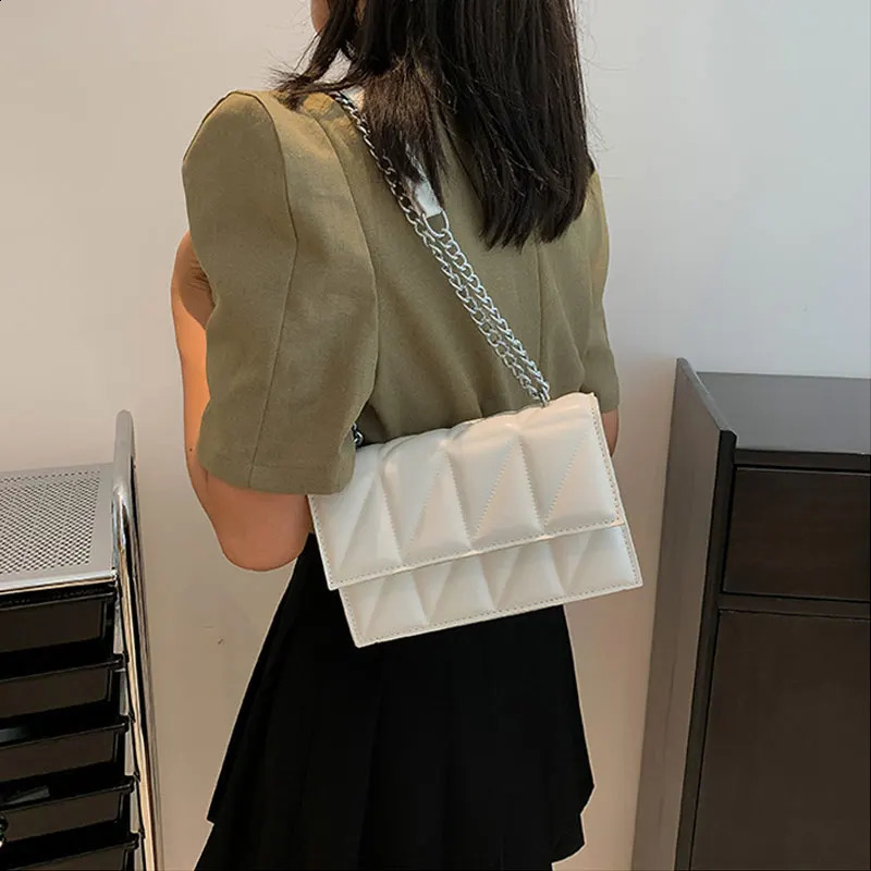 1PC fashion retro small square bag casual trend crossbody chain shoulder 240816Z