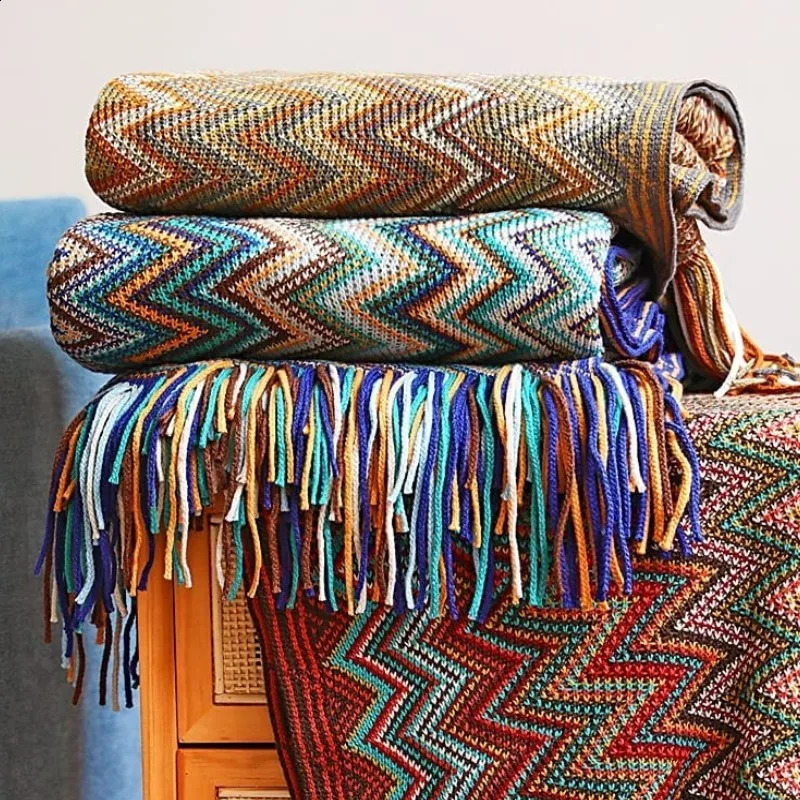 Boho Throw Blanket Rust Red Throw Blankets for Couch Bed Sofa Knitted Tassel Blanket Throw Lightweight Mexcian Afgan Blanket 240731