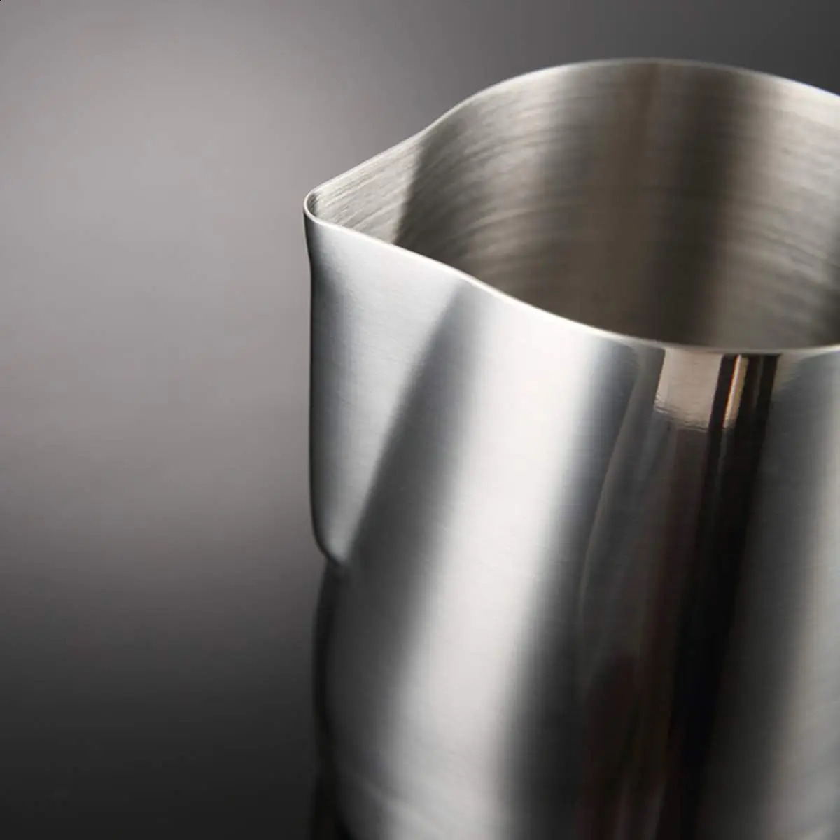 1003506001000ml milk can Fashion stainless steel craft foam Coffee latte art cup 240730
