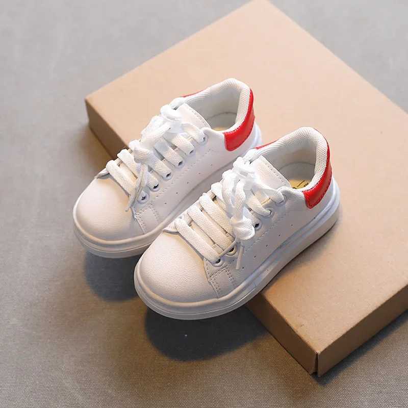 Childrens casual sports shoes childrens fashionable running sports shoes thick soled lace sole soft sole breathable and non slip sports shoes X250409