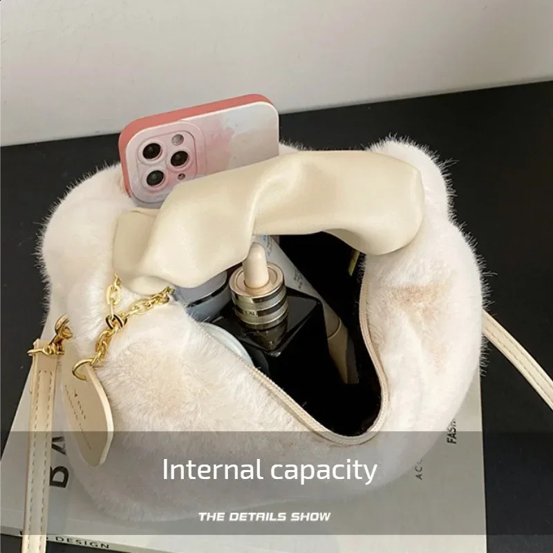 Womens artificial fur plush handbag Ruched handle small womens shoulder cross body bag casual half moon homeless winter 240731Zl