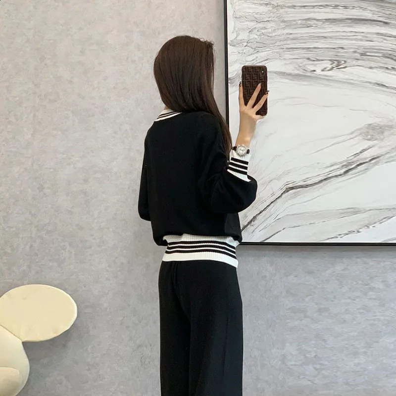 Korean Fashion Knitted Suit Women Outfits Chic 2 Piece Set Elegant Crew Neck Long Sleeve Sweater Cardigan And Wide Leg Pant Suit 240731
