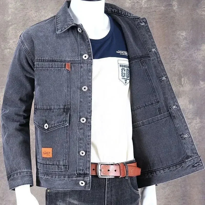 Male Jean Coats Blue Button Mens Denim Jacket Autumn Price Stylish in Y2k One Piece of Fabric Low Cost Cowgirl Size L 240816