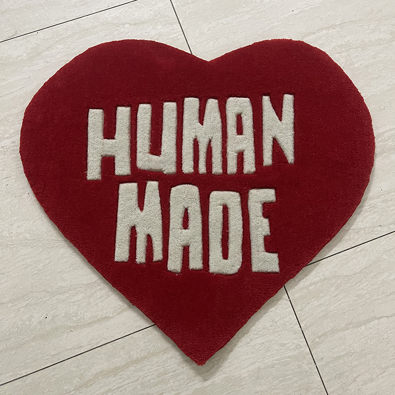 Home Furnishings Artistic Carpet Human Made Heart Classic Logo Area Rug Hypebeast Kidsroom Bedroom Playroom 3D Handmade Acrylic Yarn Trending Floor Ma