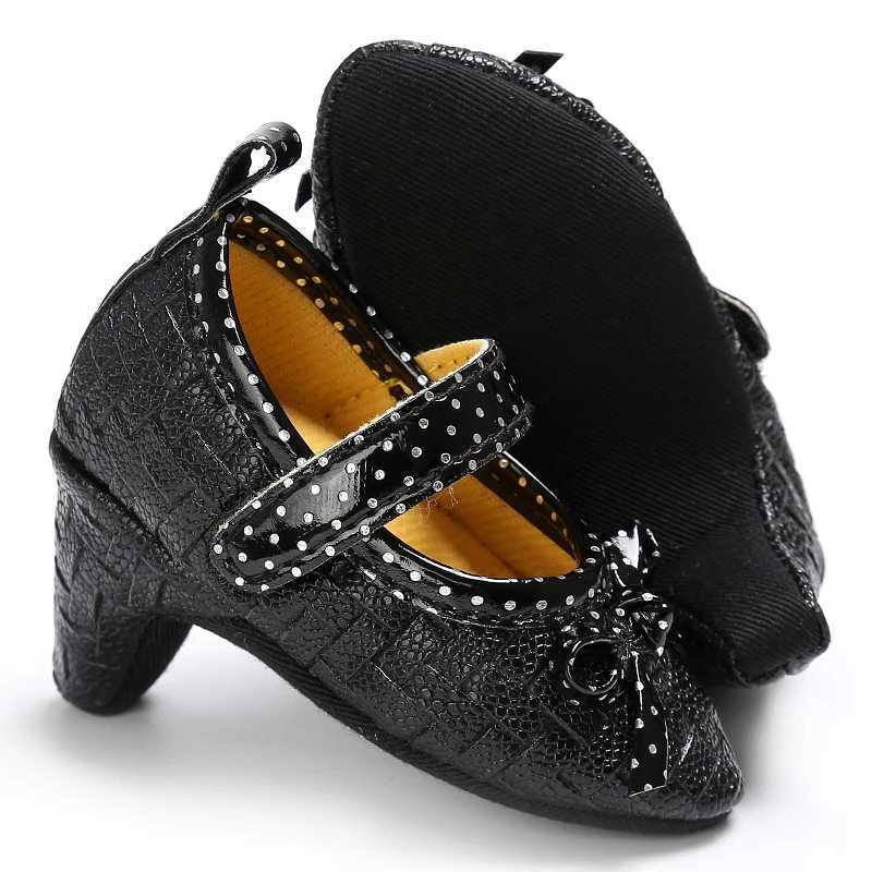 Classic and fashionable newborn baby shoes anti slip cloth shoes girls high heels elegant and casual princess shoes X250409