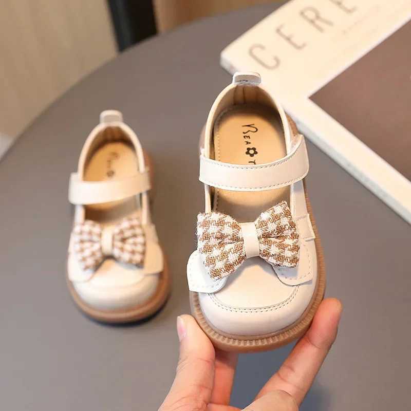 2024 Baby Girls Leather Shoes Spring and Autumn Soft Bottom Princess Bow-knot Casual Toddlers Kids Fashion Baby First WalkersL240730