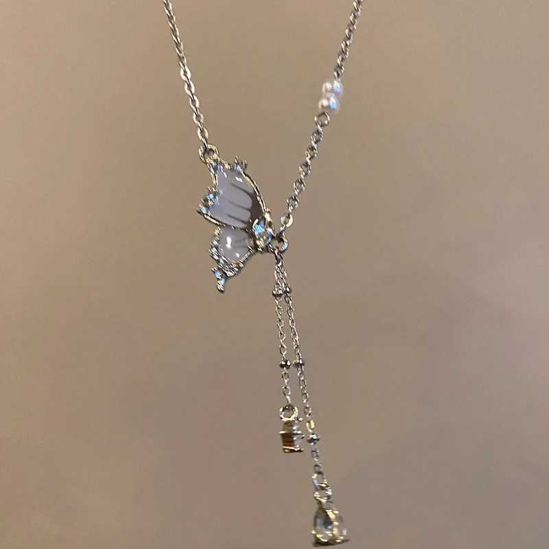 Fashion butterfly tassel zircon pendant necklace womens crystal chain necklace punk party jewelry butterfly necklace W241230