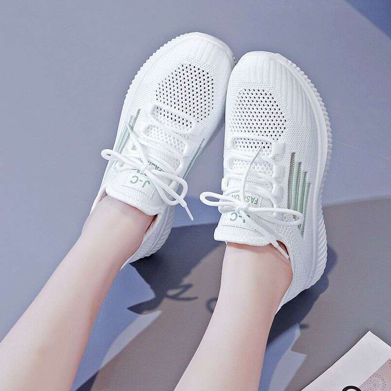 2024 Women's white casual summer breathable sports women's lightweight and comfortable soft soled mesh shoes