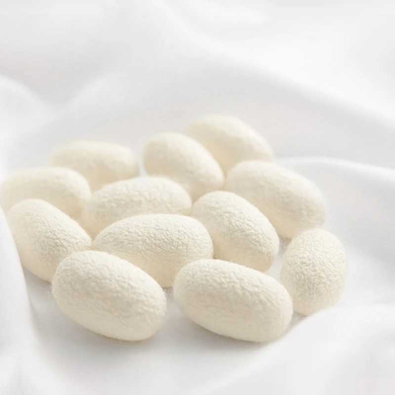Real silk bedding 100% mulberry silk spring automatic thickening bedding winter comfortable super warm thickening blanket luxury silk bedding W241024