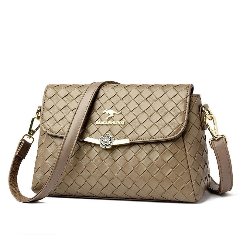 shoulder trendy Woven crossbody small square bag
